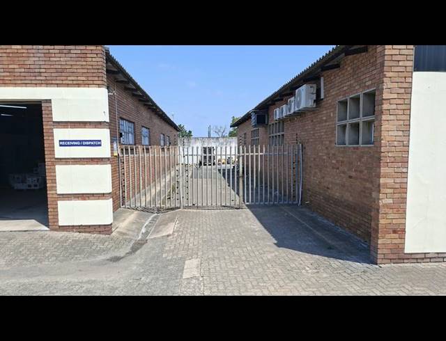 BUSINESS PROPERTY TO RENT IN ALTON